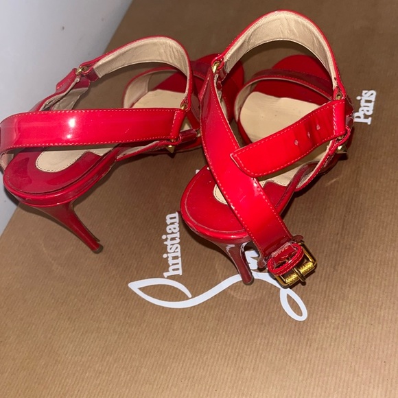 Christian Louboutin red sandals. 75 mm heels and in size 37 - Picture 3 of 4